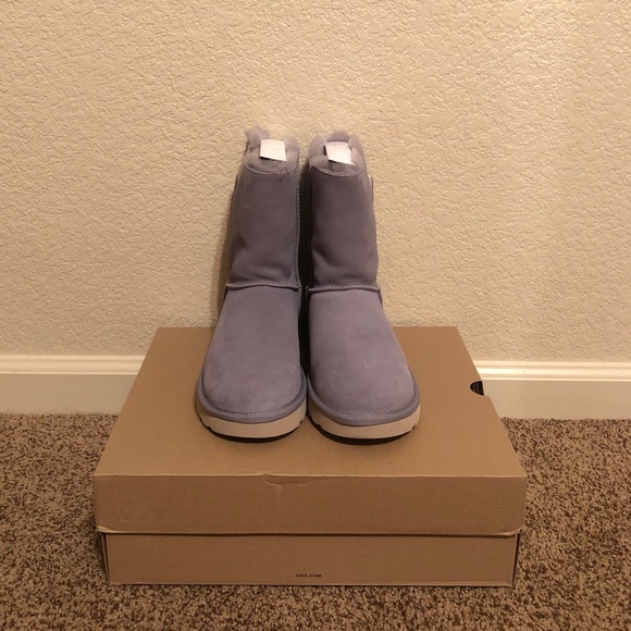 ⭐️Sale⭐️ New UGG Bailey Buckle Boots - Picture 7 of 10
